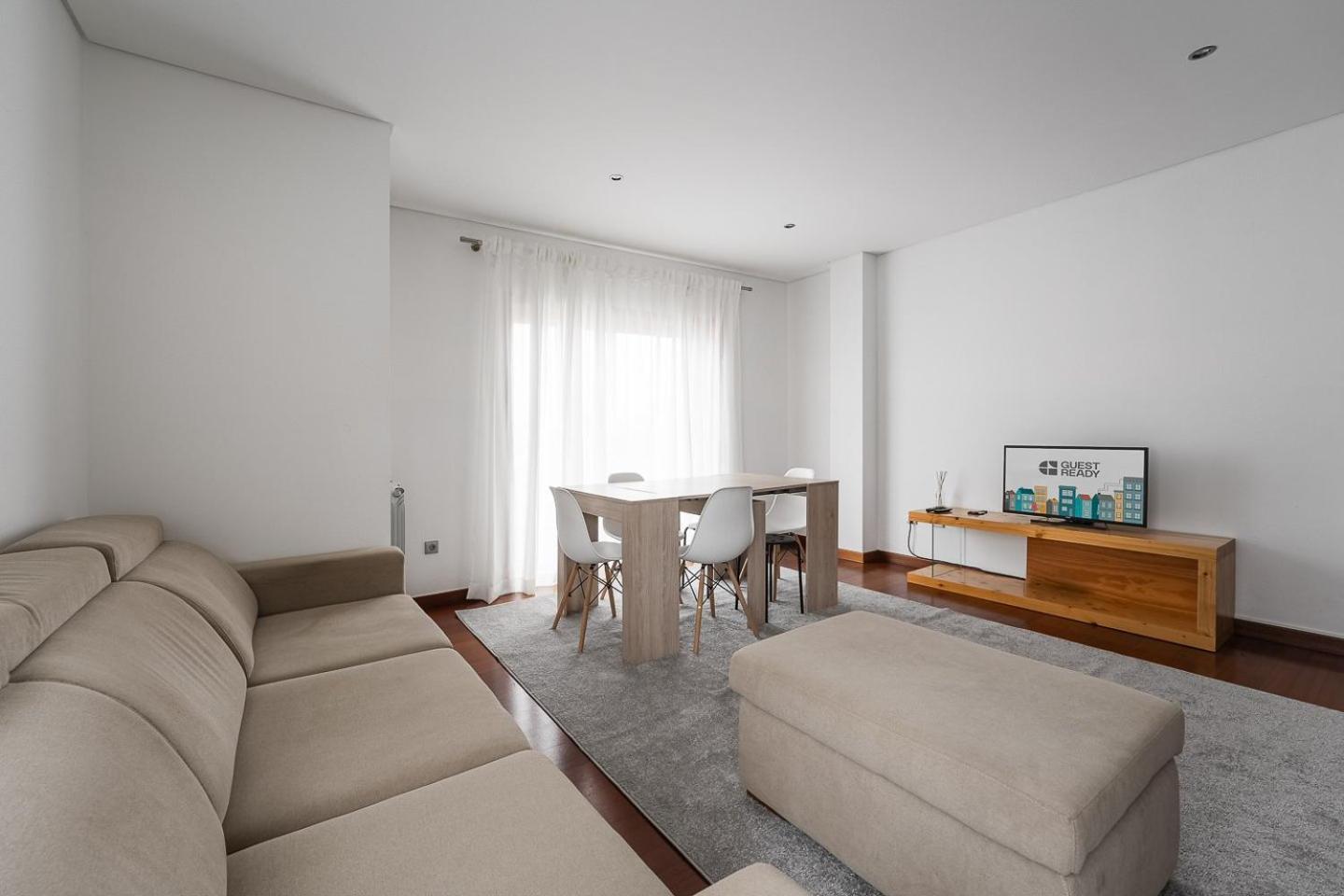 Guestready - A Modern Stay In Авиеро Екстериор снимка